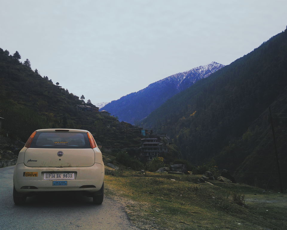 Photo of A Winter Trek To Kheerganga by Jason Byrne