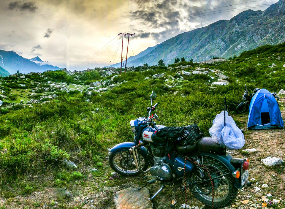 Photo of Chitkul, India's last village on motorcycle, Budget Trip #indiain5k 9/13 by Arnab Santra