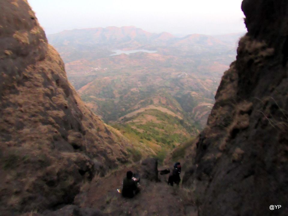 Photo of Try THIS ROUTE to Mount Kalsubai, the highest peak of Maharashtra, if you dare! 2/20 by Arthi