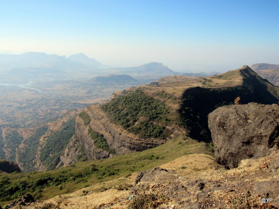 Photo of Try THIS ROUTE to Mount Kalsubai, the highest peak of Maharashtra, if you dare! 13/20 by Arthi