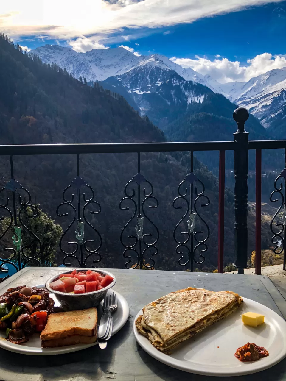 Photo of Tosh, Himachal Pradesh, India by Swati Chaturvedi