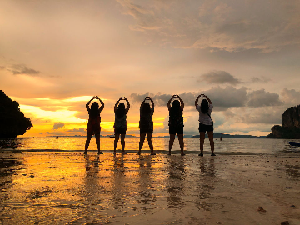 Photo of Top 12 reasons why I chose Thailand for My First Girls Trip by Swati Chaturvedi