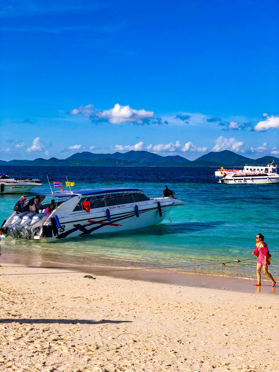 Photo of Phi Phi Islands, Krabi, Thailand by Swati Chaturvedi