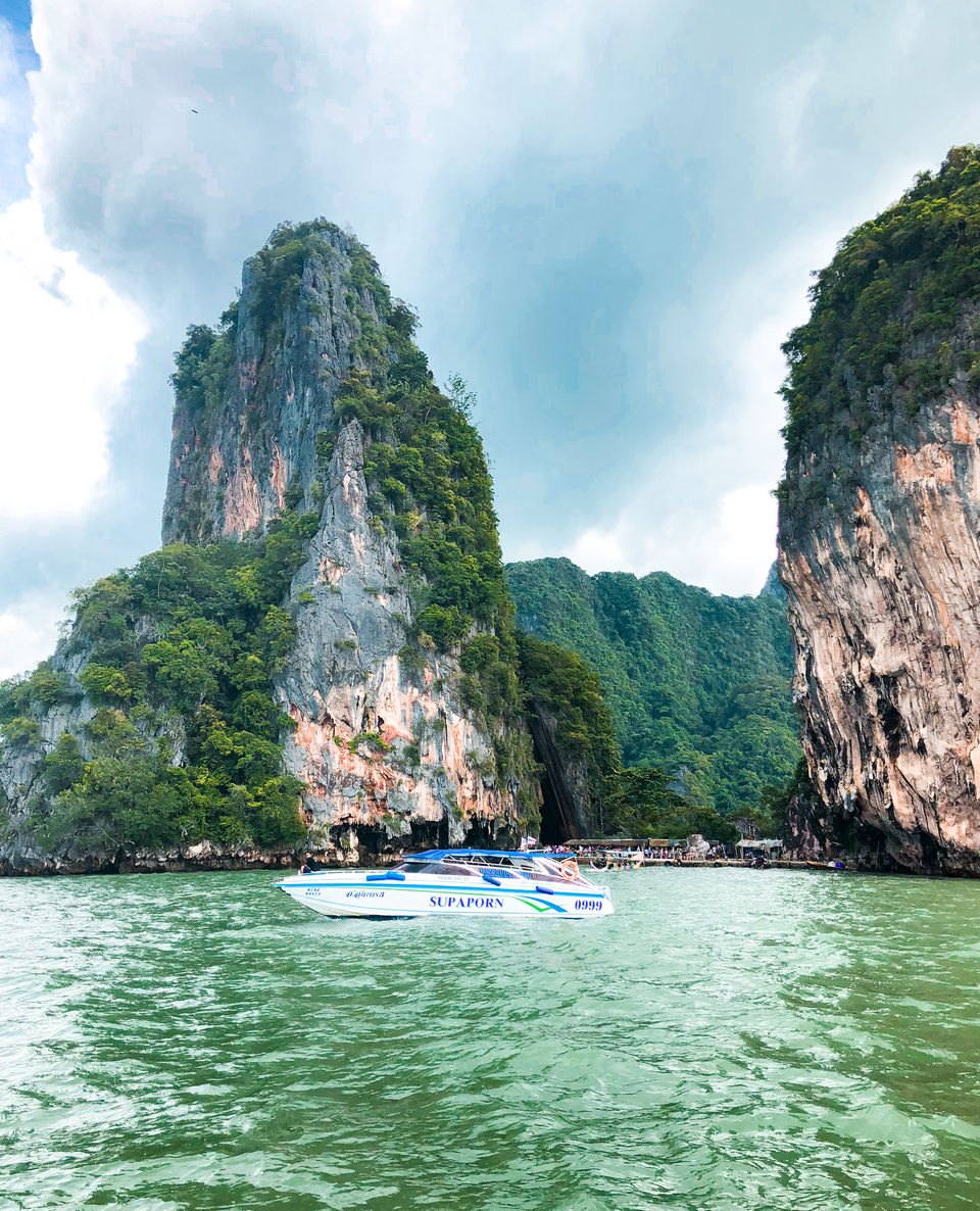 Photo of Phang Nga Bay, Thailand by Swati Chaturvedi
