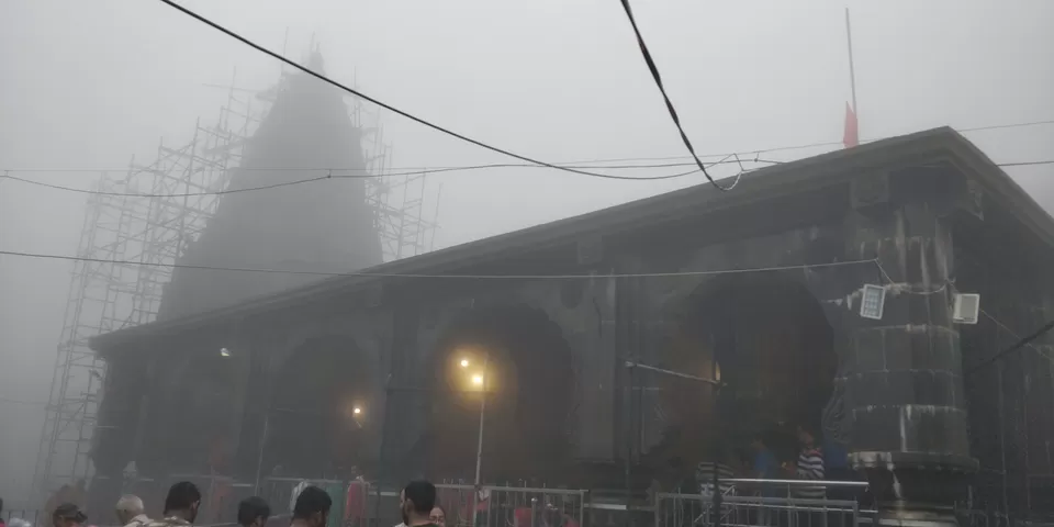 Photo of Bhimashankar Jyotirling Mandir Of Lord Shiva, Nigdale, Maharashtra, India by Sash travel diaries