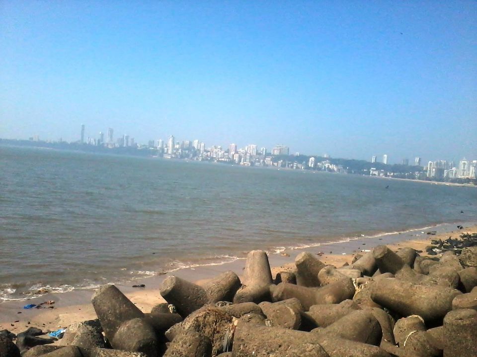 Photo of Serenity Redefined - Marine Drive Mumbai 2/3 by Rucha S Khot