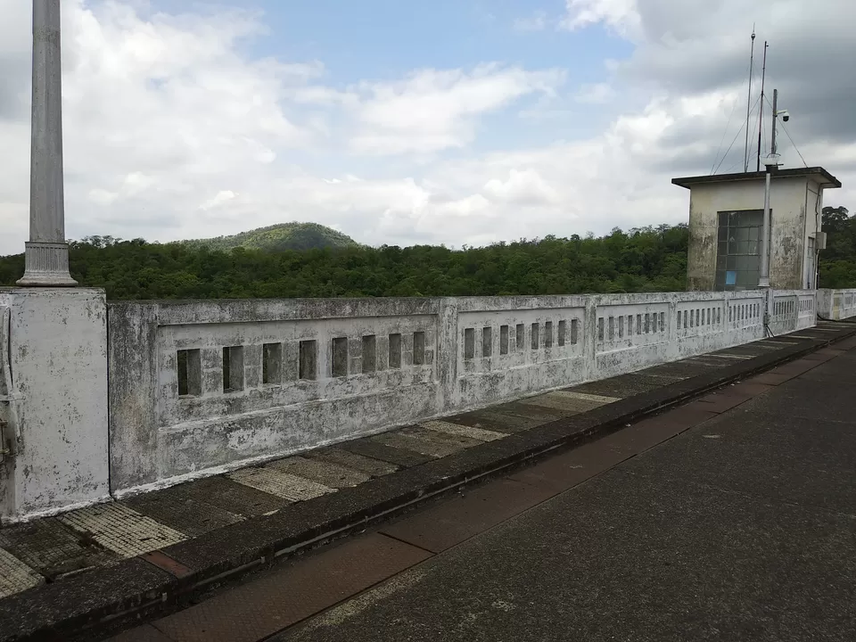 Photo of Vaitarna Dam, Maharashtra, India by kvshah