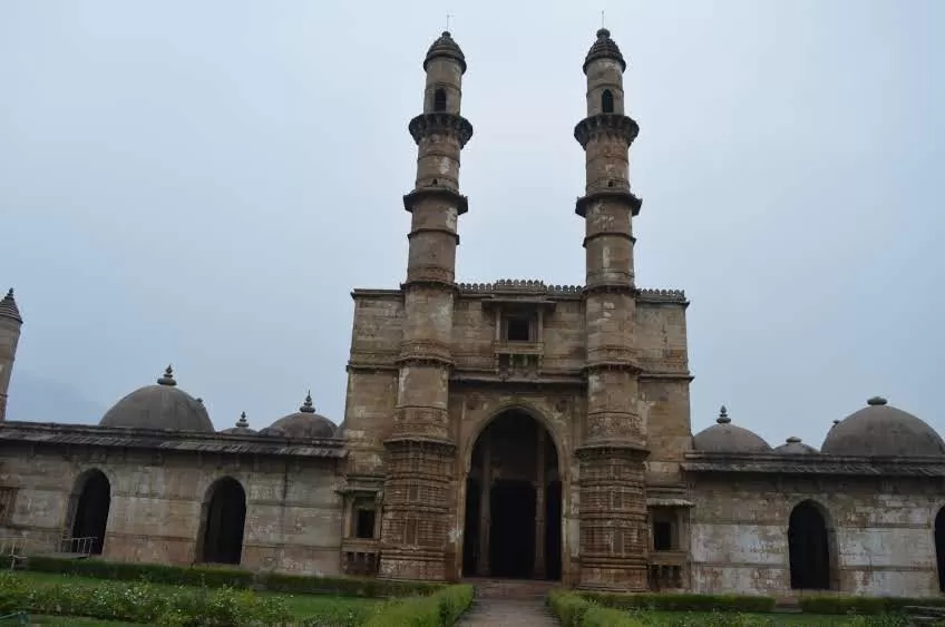 Photo of Shaher ki Masjid, Champaner, Gujarat, India by kvshah