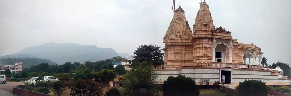 Photo of Pavagadh Jain Temple, Champaner, Gujarat, India by kvshah