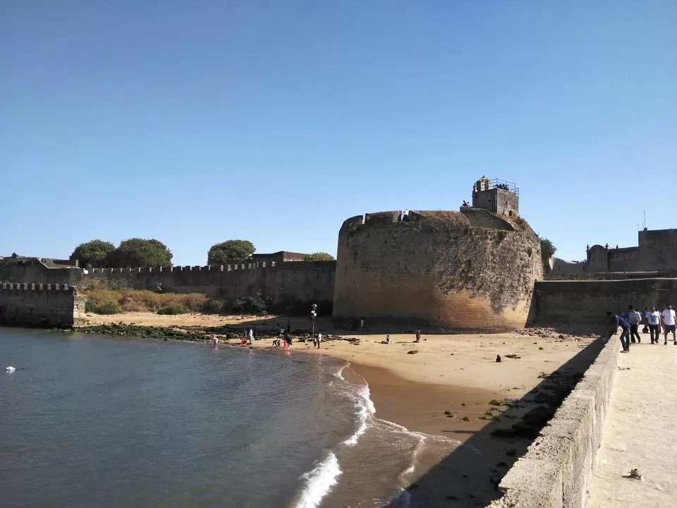 Photo of Diu Fort, Diu, Daman and Diu, India by kvshah