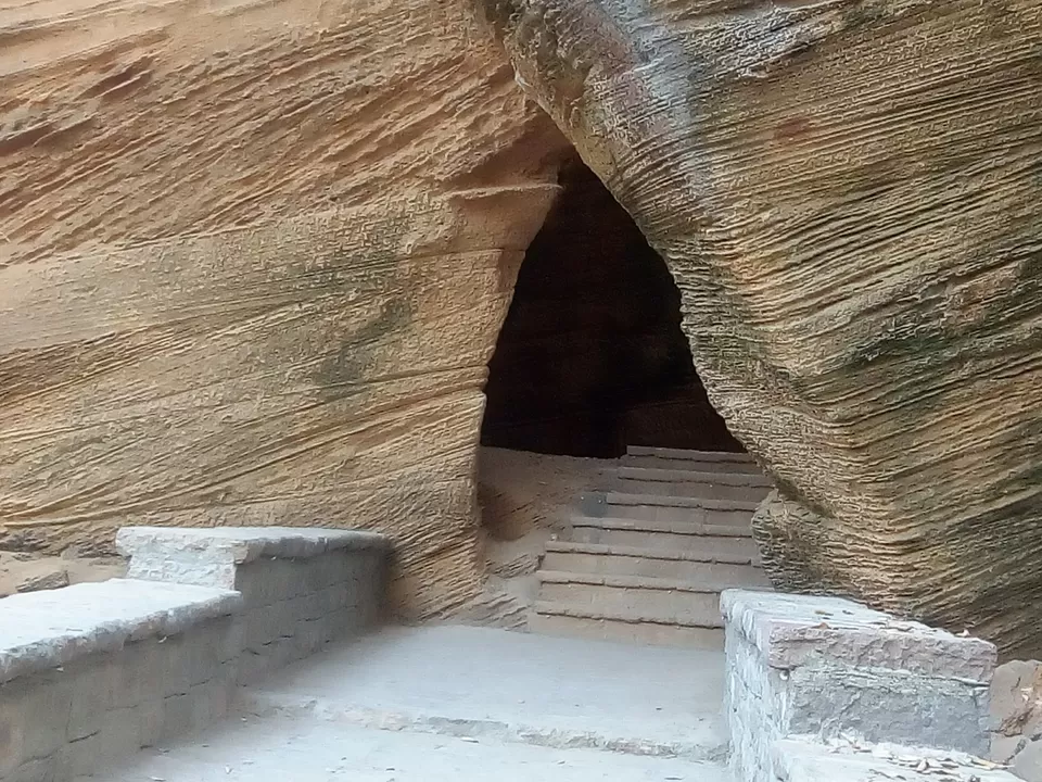 Photo of Naida Caves, Diu, Daman and Diu, India by kvshah