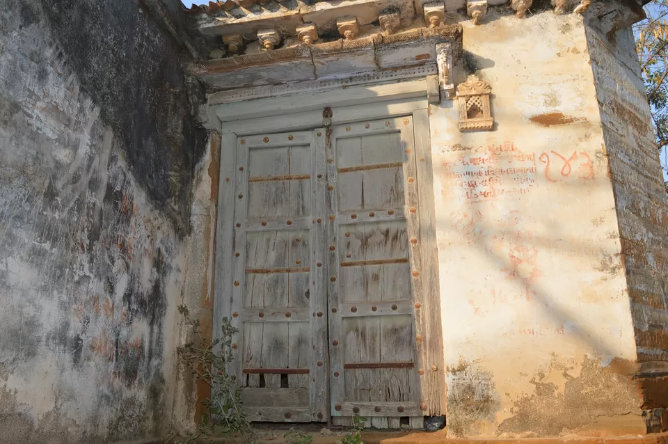 Photo of Tera, Gujarat, India by kvshah