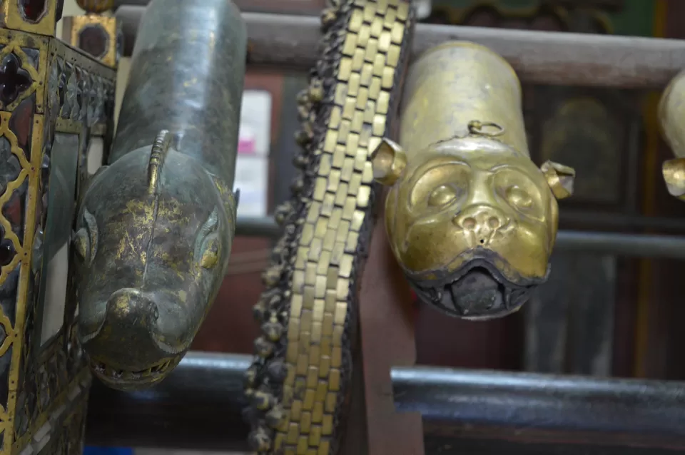 Photo of Aaina Mahal, Old Dhatia Falia, Bhuj, Gujarat, India by kvshah