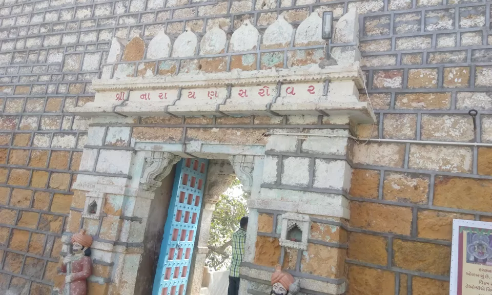 Photo of Narayan Sarovar, Gujarat by kvshah