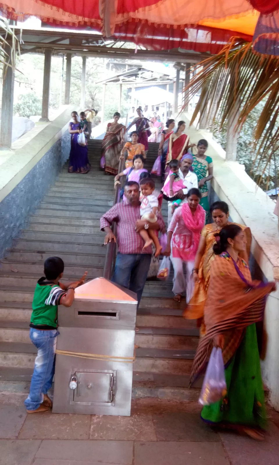 Photo of Saptashrungi Devi Temple Vani, Saptashrungi Garh Road, Saptashurngi, Maharashtra, India by kvshah