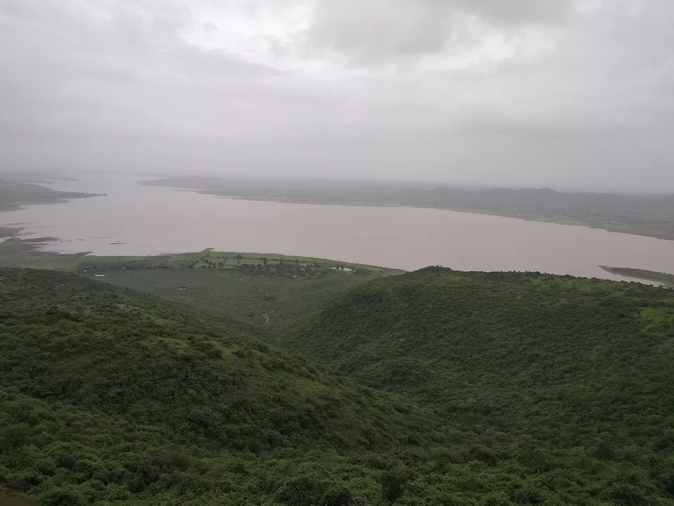 Photo of Hastagiri Jain Tirth હસ્તગિરી જૈન તીર્થ, Chok, Gujarat, India by kvshah