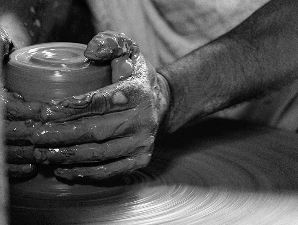 Photo of Potter's colony: bring home stories by Sana Mahajan