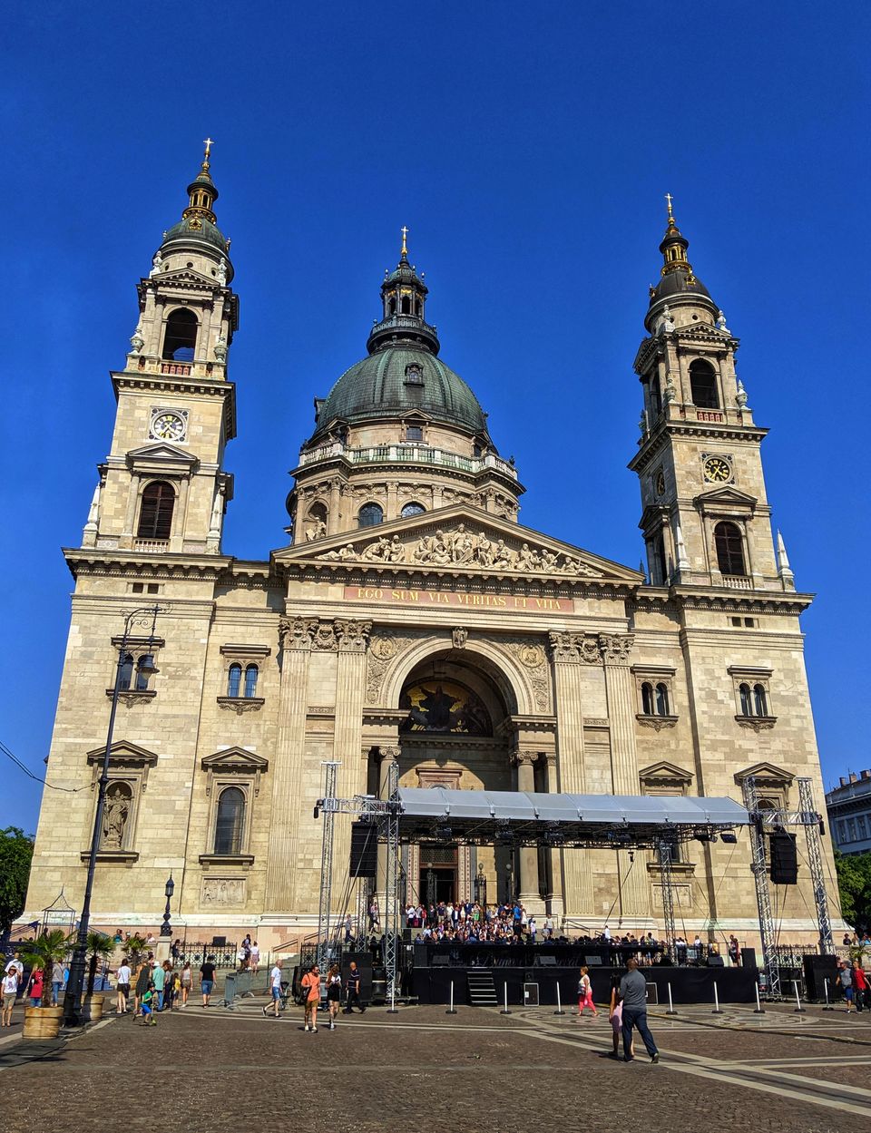 Photo of Budapest, St. Stephen's Basilica, Szent István tér, Hungary by Poshak Maheshwari