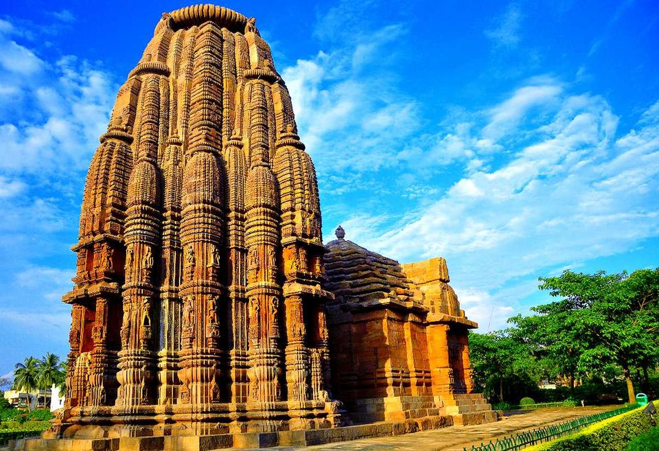 Photo of BHUBANESWAR - TEMPLE CITY OF INDIA 7/17 by Vinayak Verma