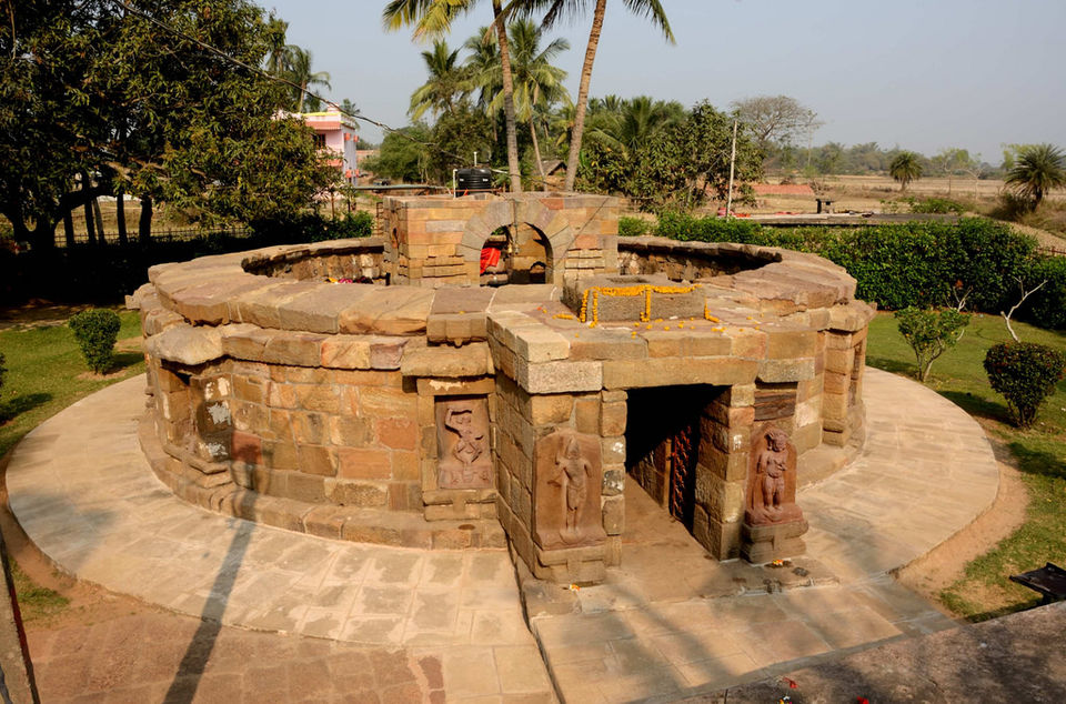 Photo of BHUBANESWAR - TEMPLE CITY OF INDIA 10/17 by Vinayak Verma