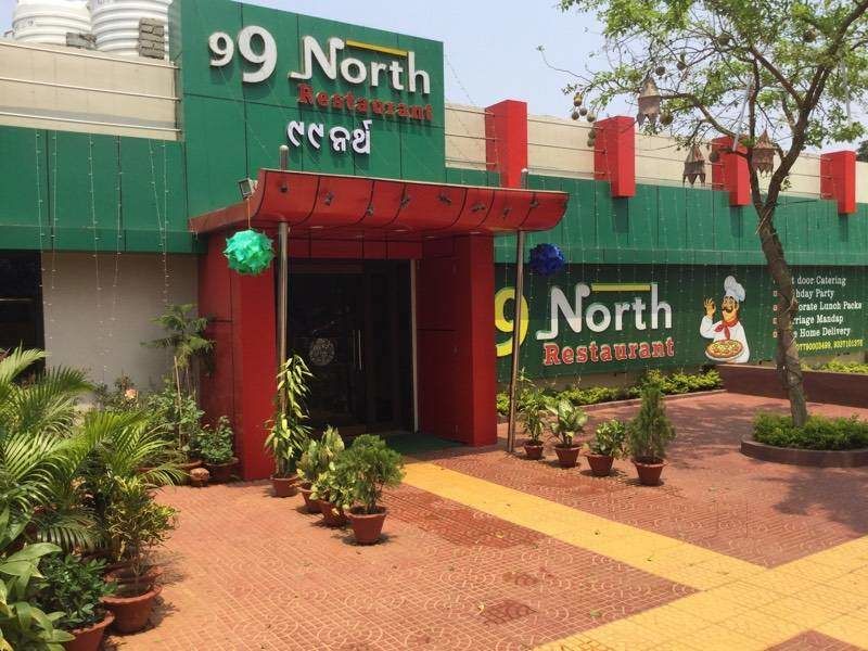 Photo of You must visit these amazing food places in Bhubaneswar and Mysore! #foodiefavourite 3/5 by Vinayak Verma