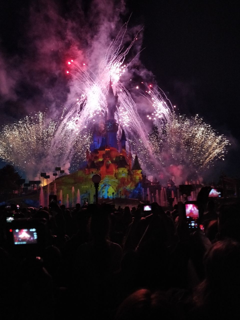 Photo of Disneyland Park, Paris, France by Shweta Landge