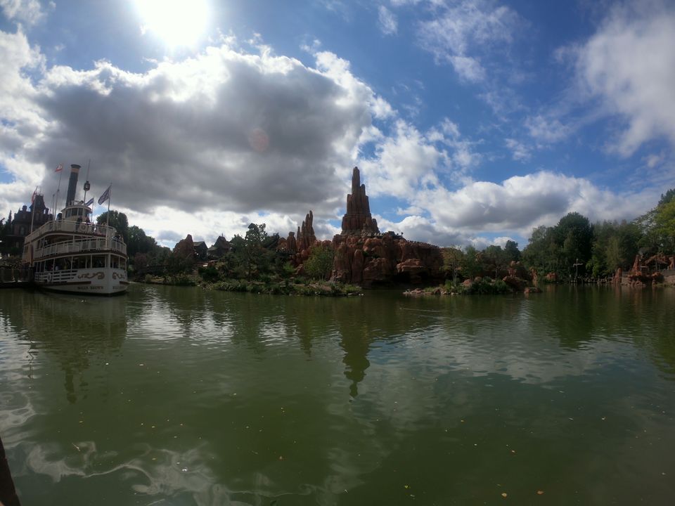 Photo of Disneyland Park, Paris, France by Shweta Landge