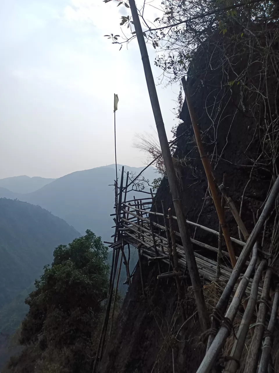 Photo of Hiking the Mawryngkhang- the scariest trek of Meghalaya ! by Chiranjeeb Sonowal