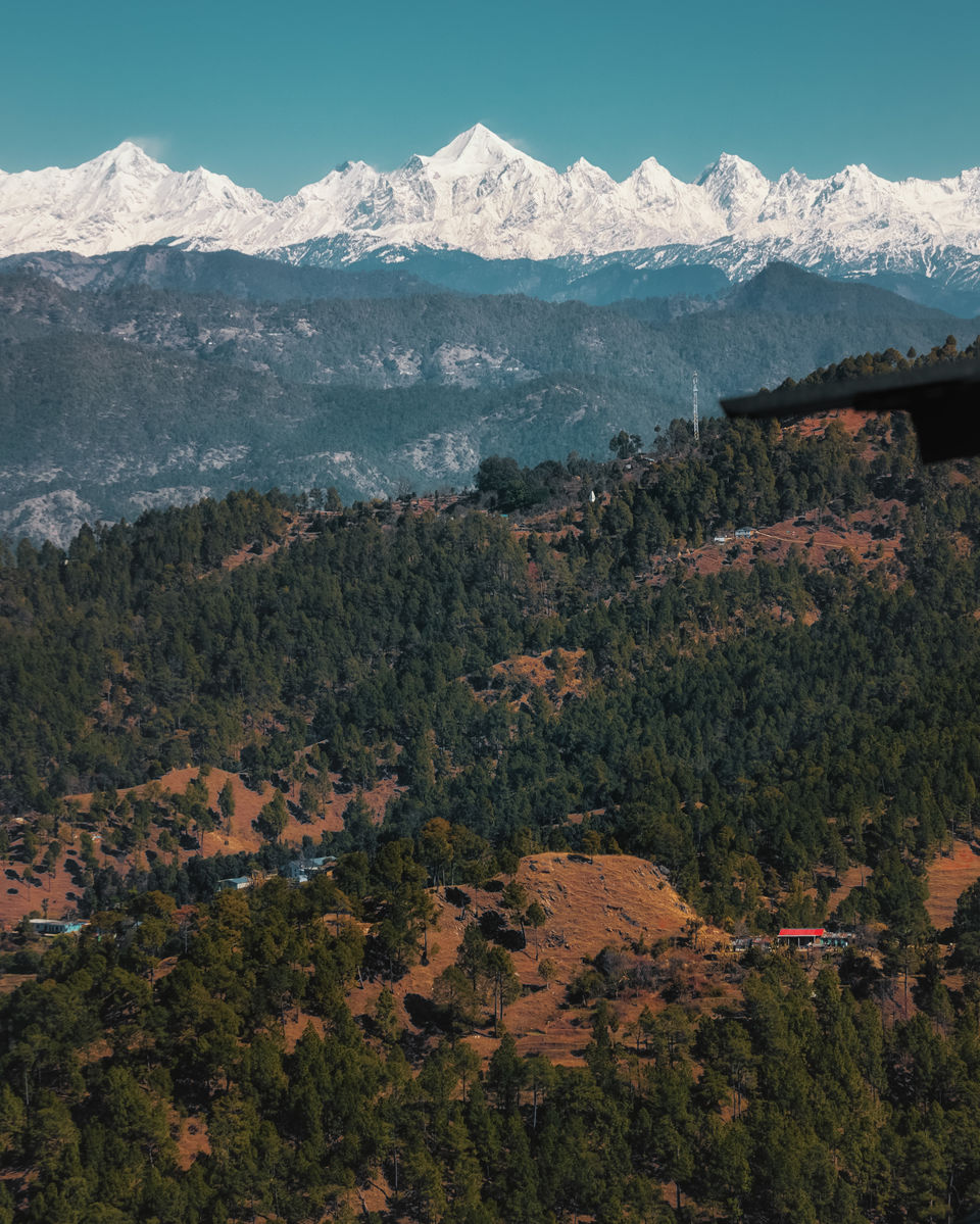 Photo of Winter hike to a frozen lake in the lap of Himalayas. Brahmatal Trek #OffbeatUttarakhand by Akshay Upadhya
