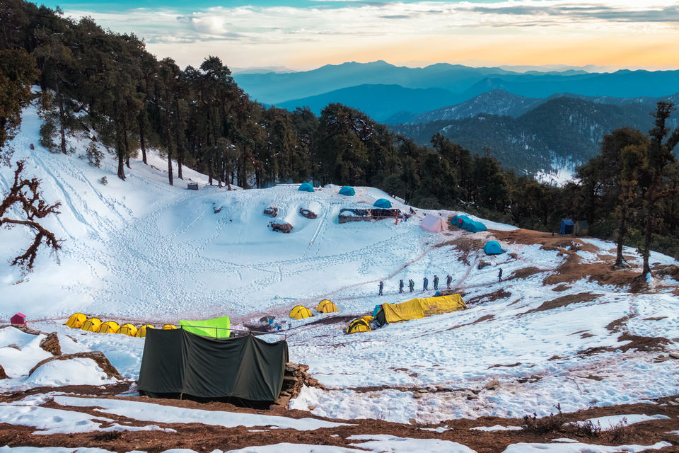 Photo of Winter hike to a frozen lake in the lap of Himalayas. Brahmatal Trek #OffbeatUttarakhand by Akshay Upadhya