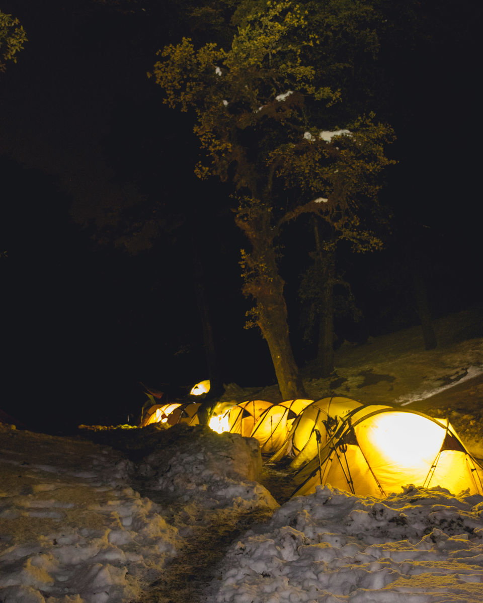 Photo of Winter hike to a frozen lake in the lap of Himalayas. Brahmatal Trek #OffbeatUttarakhand by Akshay Upadhya