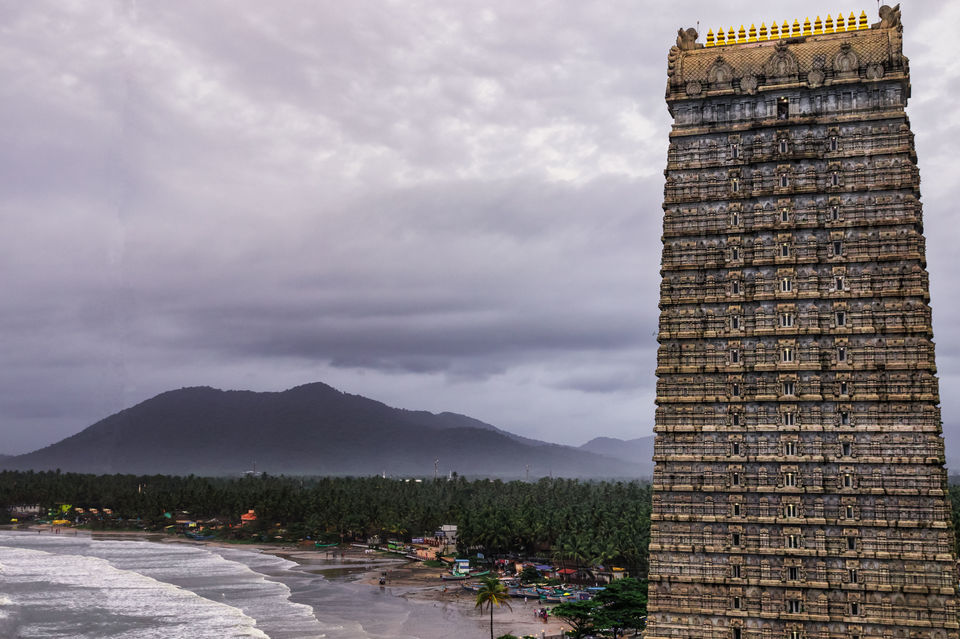 Photo of Jog - Honnavara - Murudeshwara - Kundapur - for the love of waterfalls and coastline by Akshay Upadhya