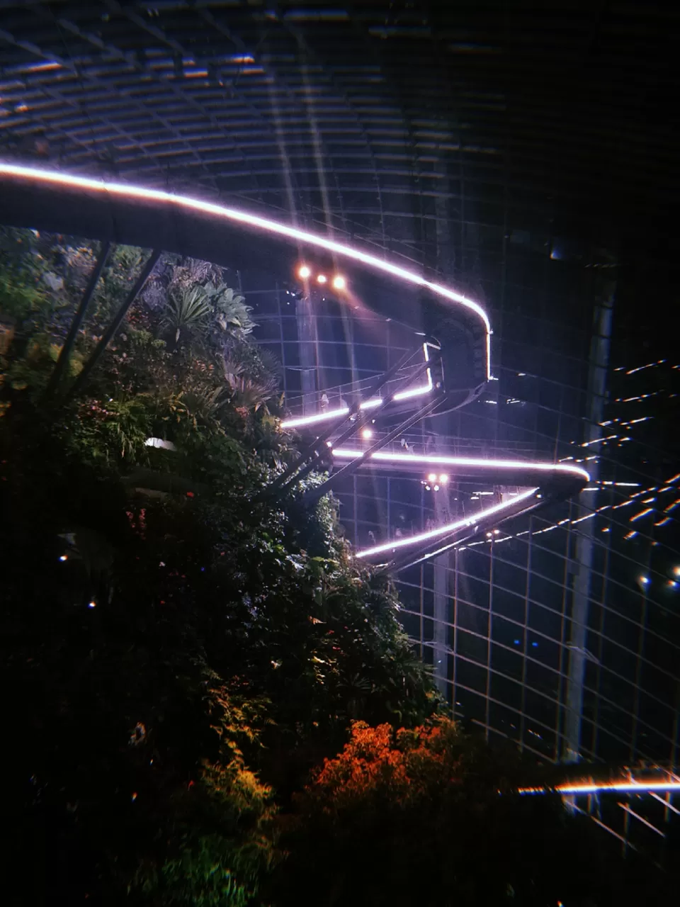 Photo of Marina Gardens Drive, Gardens by the Bay, Singapore by Ruthusree