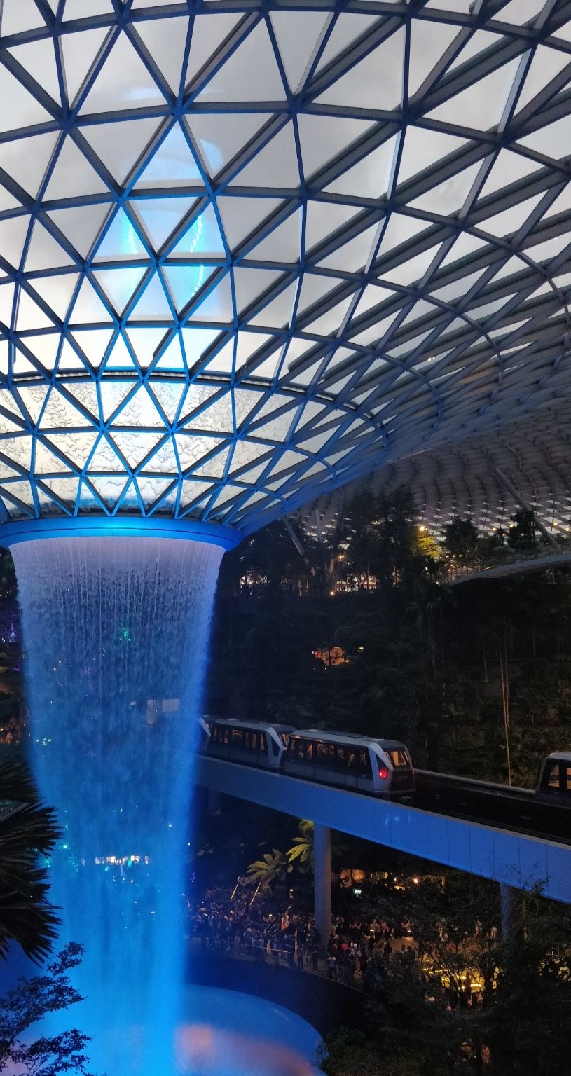 Photo of Airport Boulevard, Jewel Changi Airport, Singapore by Ruthusree