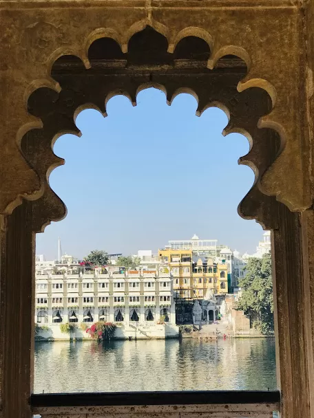 Photo of bagore ki haveli, Gangaur Ghat Marg, Hotel Gangaur Palace, Silawatwari, Udaipur, Rajasthan, India by Prachi Paranjape