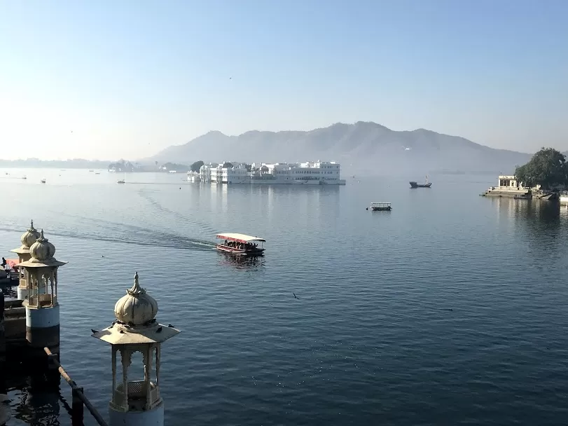 Photo of Lake Pichola, Pichola, Udaipur, Rajasthan by Prachi Paranjape