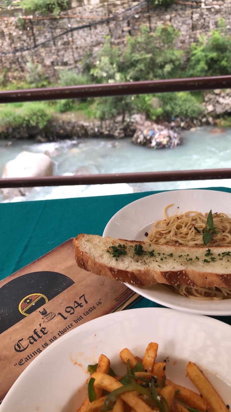 Photo of Manali : Solo lunch by the river 1/2 by AAMNA MISHRA