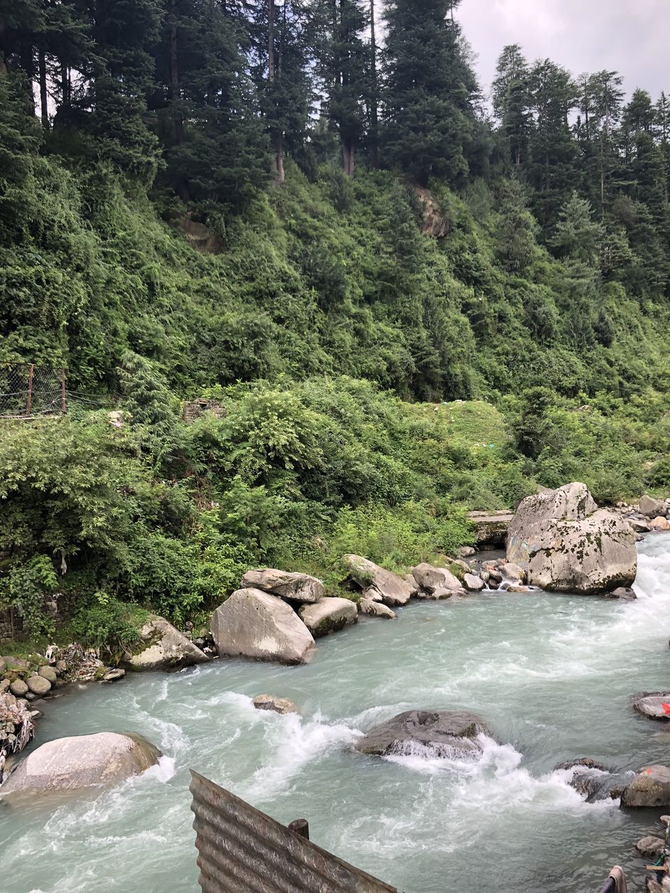 Photo of Manali : Solo lunch by the river 2/2 by AAMNA MISHRA
