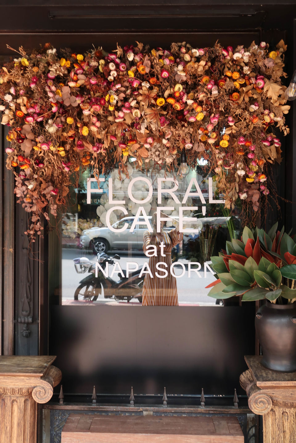 Photo of 6 Uniquely-Themed Affordable Cafes in Bangkok 19/21 by AAMNA MISHRA