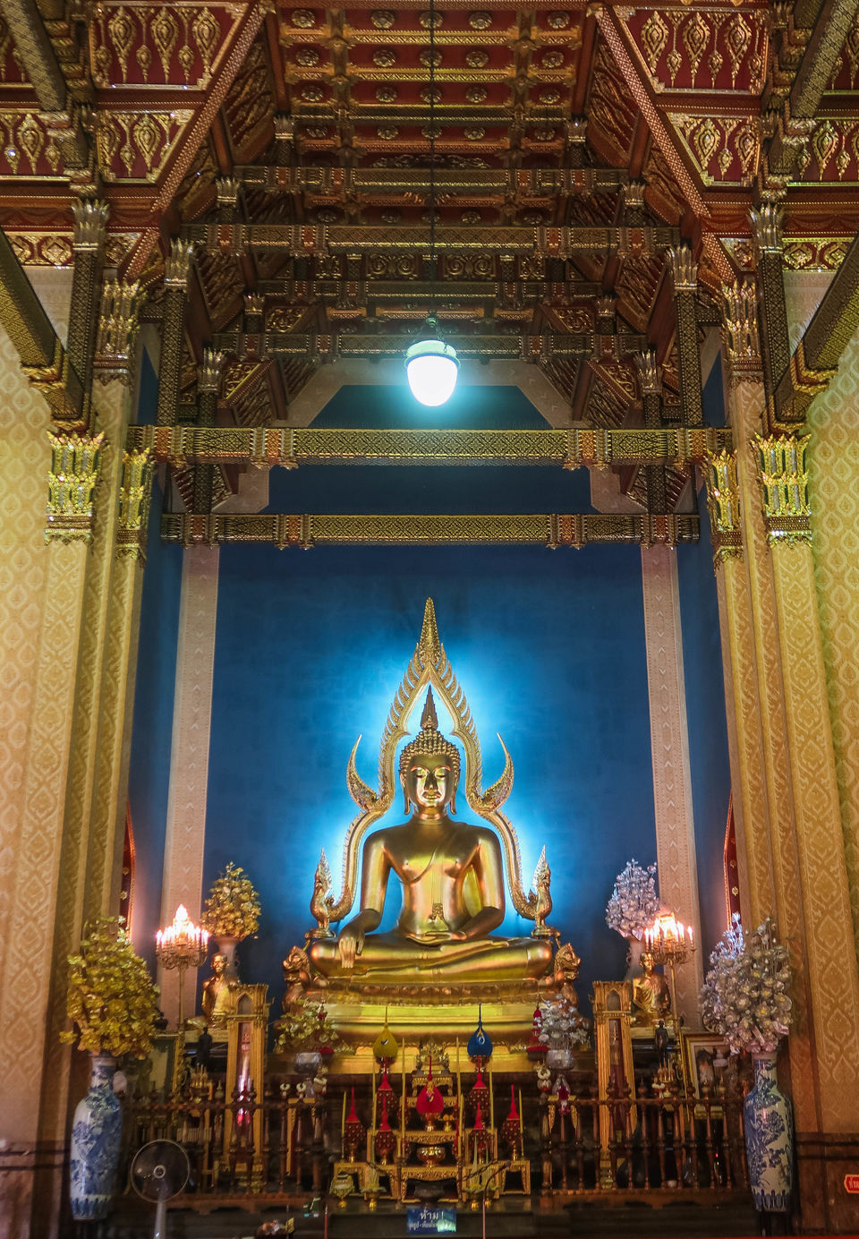 Photo of 2 Mesmerizing Temples in Bangkok 2/9 by AAMNA MISHRA
