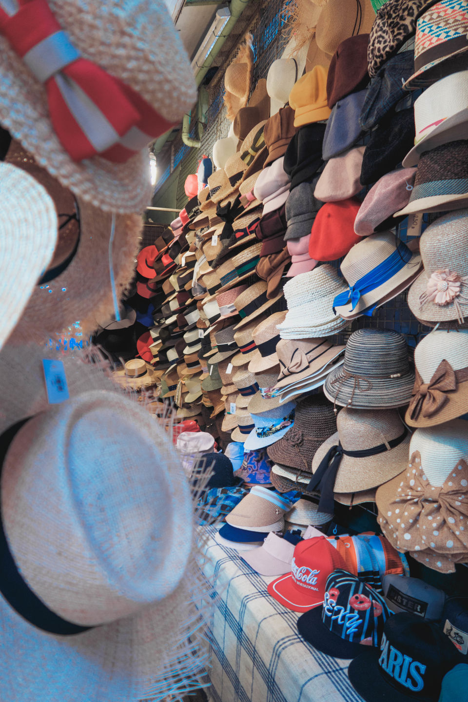 Photo of Bangkok : Your Go-To Guide For Cheap Shopping Hotspots 2/10 by AAMNA MISHRA