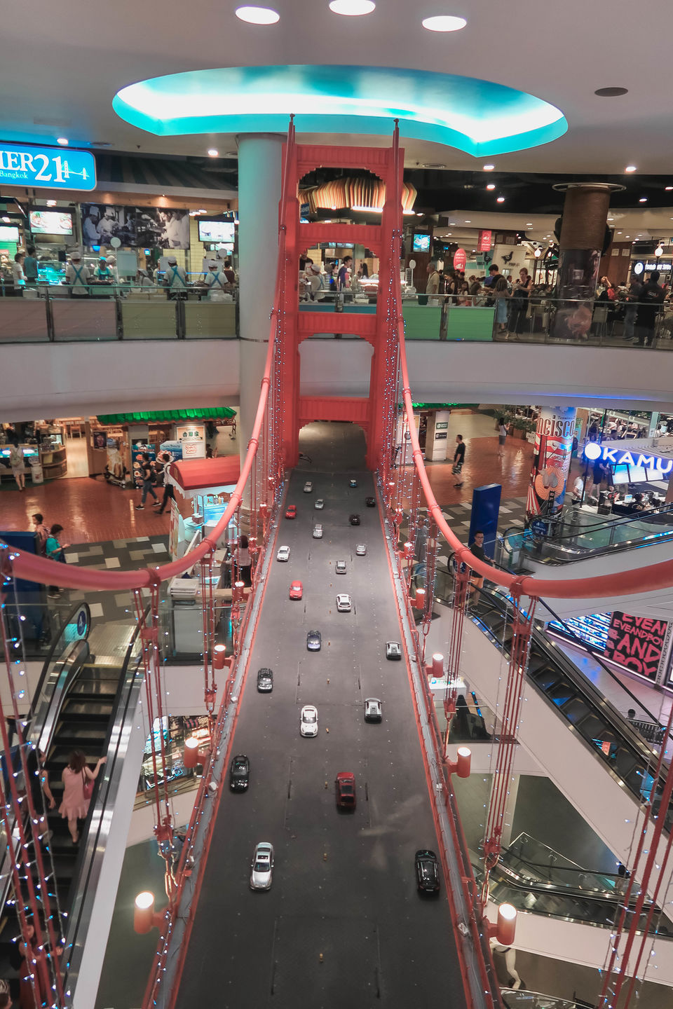 Photo of Bangkok : Your Go-To Guide For Cheap Shopping Hotspots 8/10 by AAMNA MISHRA