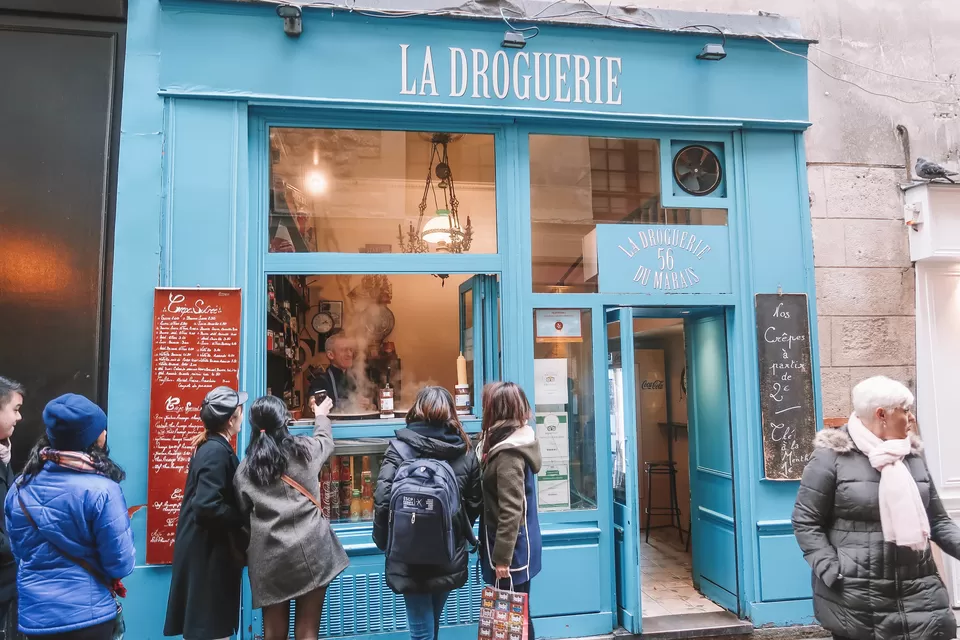 Photo of La Droguerie, Rue des Rosiers, Paris, France by AAMNA MISHRA