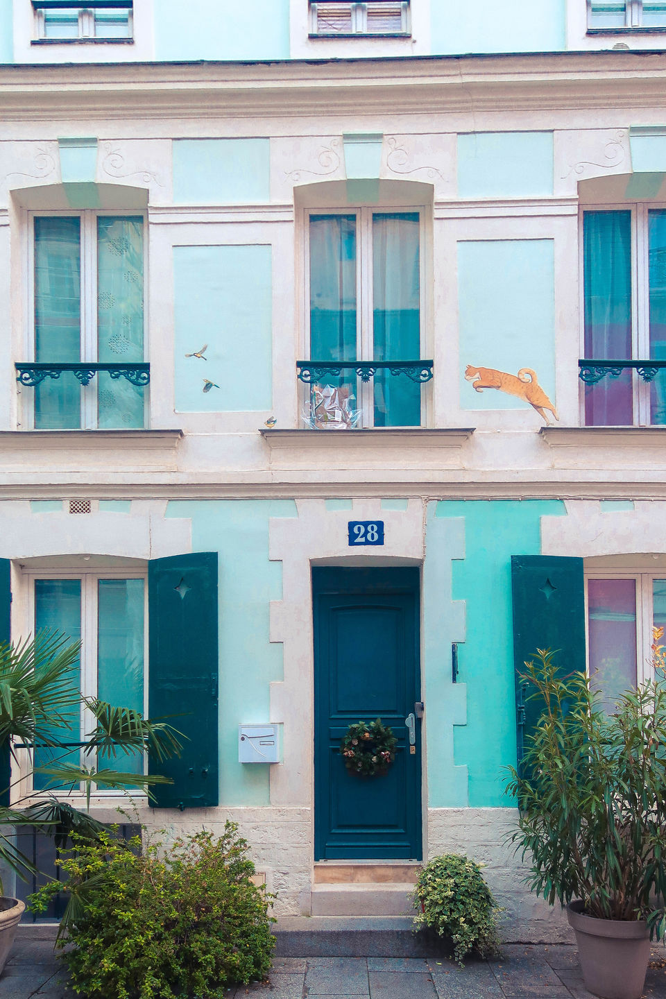 Photo of Have you been to this Cotton Candy street in Paris? by AAMNA MISHRA