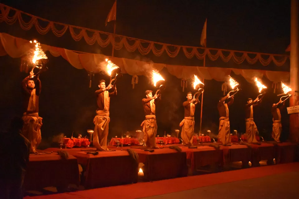 Photo of Assi ghat, Shivala, Varanasi, Uttar Pradesh, India by Vardhan Aditya