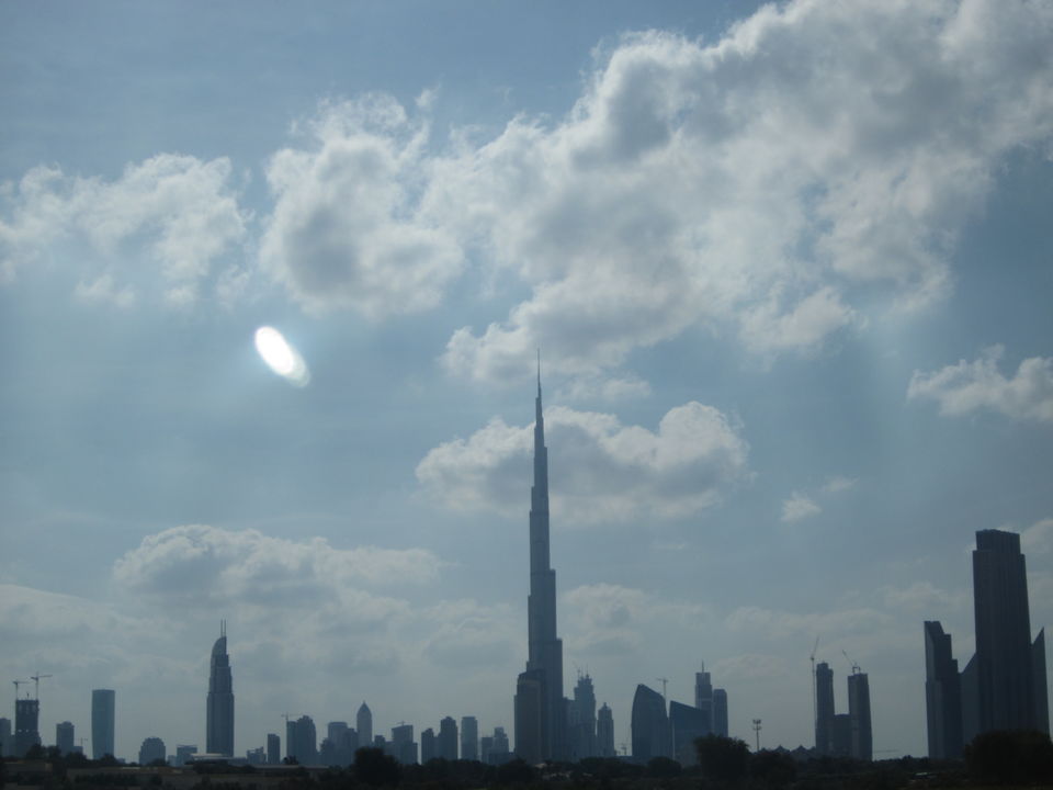 Photo of Burj Khalifa - Sheikh Mohammed bin Rashid Boulevard - Dubai - United Arab Emirates by Akshata S