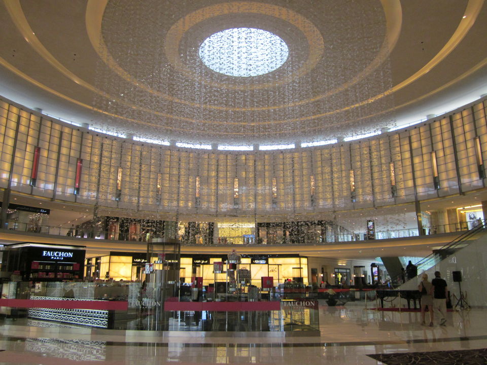 Photo of The Dubai Mall - Dubai - United Arab Emirates by Akshata S