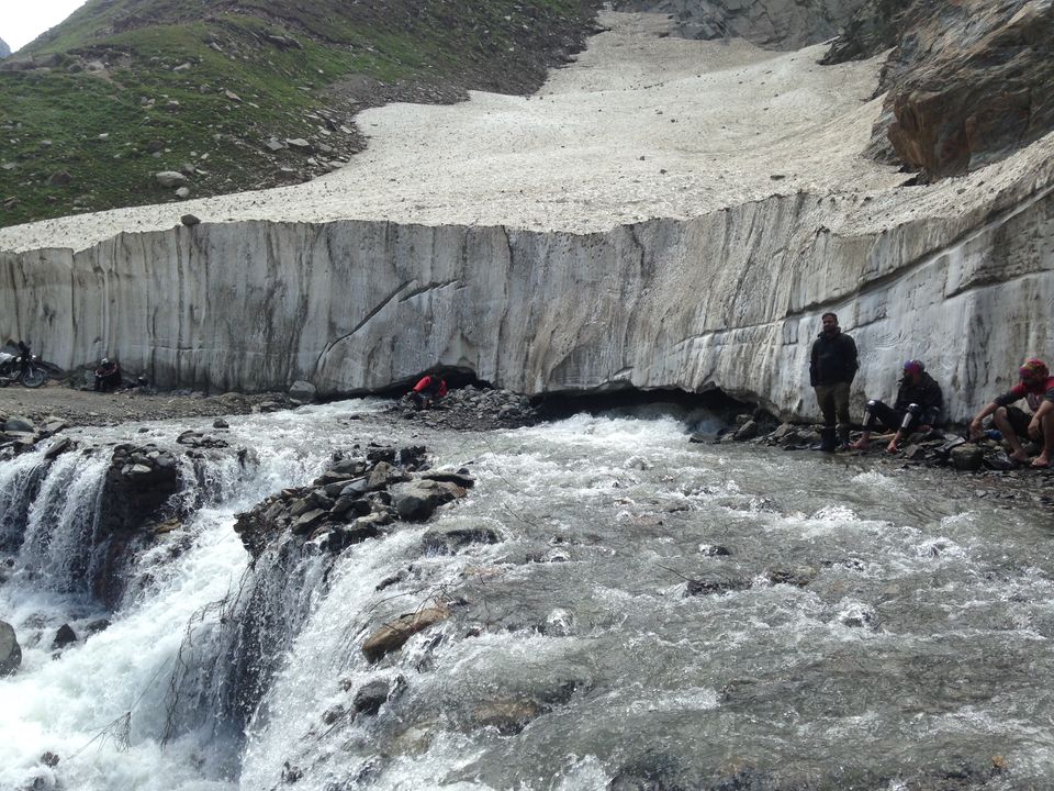 Photo of Over Dealdy Sach Pass to Ladakh by Bhuvan Sharma