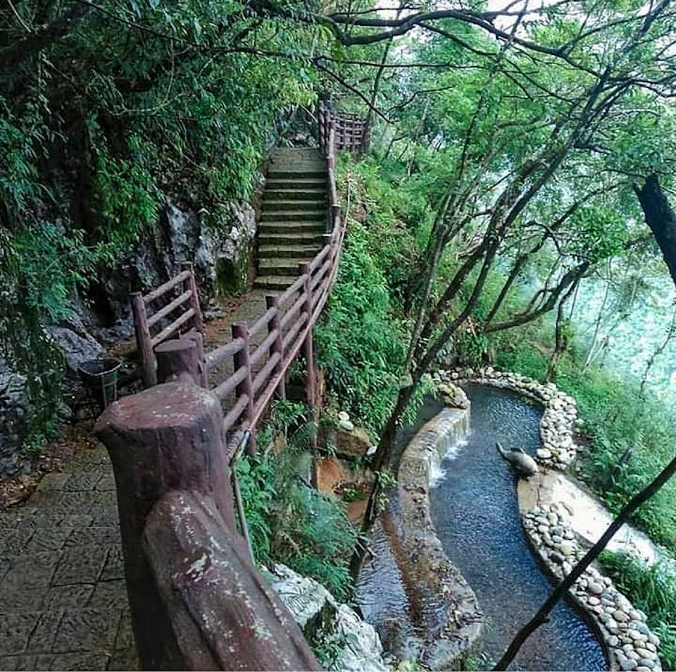 Photo of Hidden beauty Of Arwah Cave Cherapunjee 5/11 by Rohit Kumar Gupta