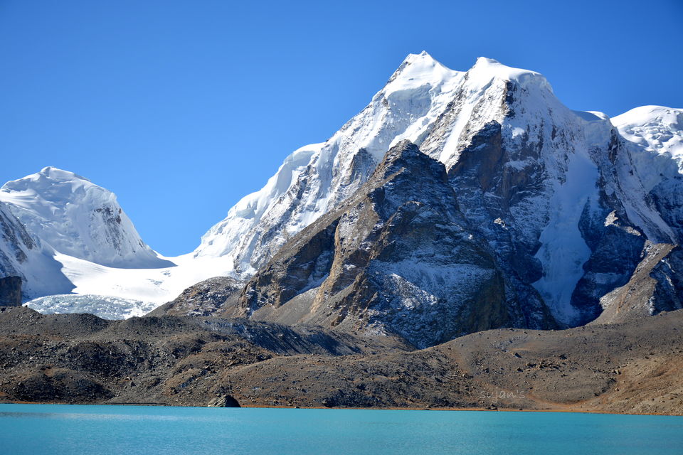Photo of Gurudongmar, the Ladakh of the East by Sujan Dey
